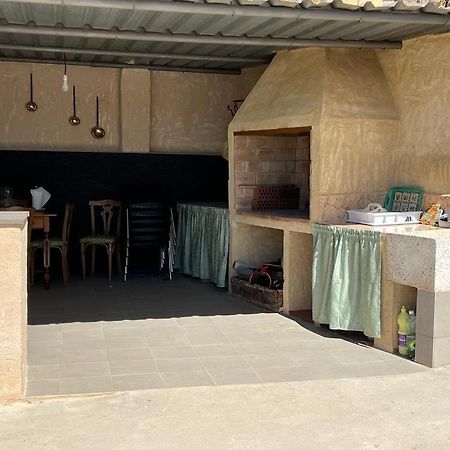 Villa Rural Con Amplia Piscina Campillo de Altobuey Eksteriør bilde