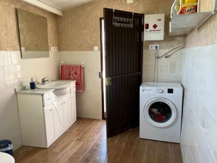 Villa Rural Con Amplia Piscina Campillo de Altobuey Eksteriør bilde