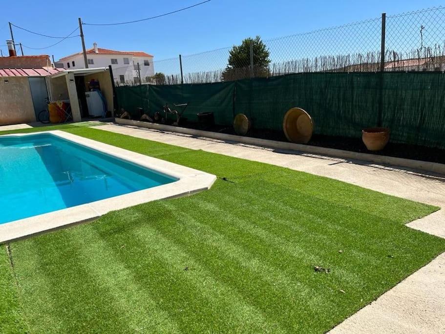 Villa Rural Con Amplia Piscina Campillo de Altobuey Eksteriør bilde